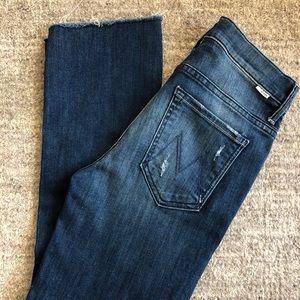 Mother Crop Step Fray Jean